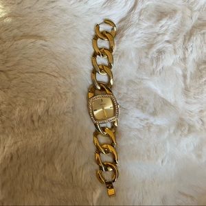 ‼️ Japan Movt stainless steel back women’s golden chain watch